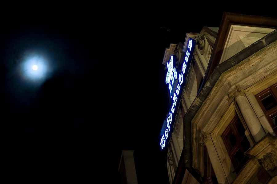 DSC_1798.jpg - The Moon of Hofbräuhaus