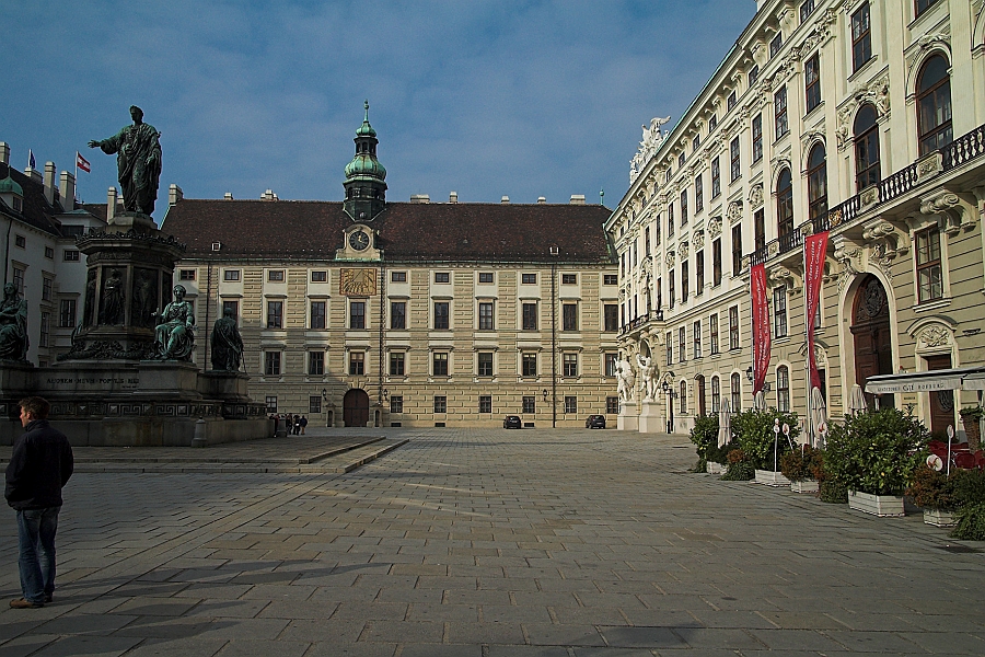 DSC_7049-01.jpg